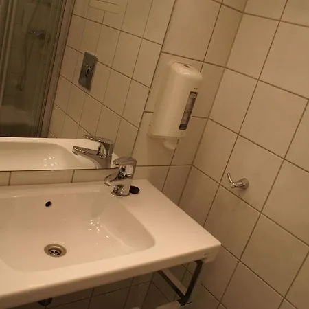 Nordfjord - Bryggen 3* Nordfjordeid