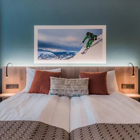 Nordfjord - Bryggen 3* Nordfjordeid