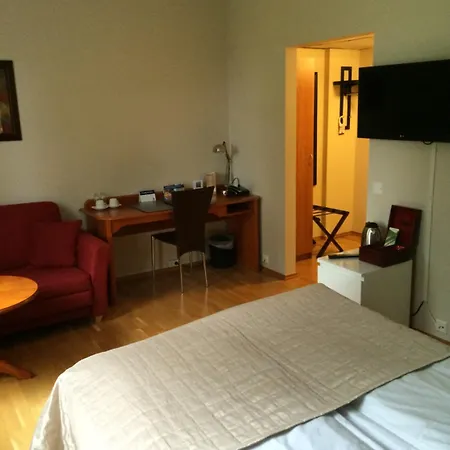 Nordfjord - Bryggen Hotel Nordfjordeid