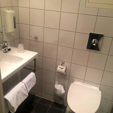 Nordfjord - Bryggen 3*