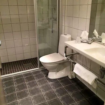Nordfjord - Bryggen Hotel Nordfjordeid
