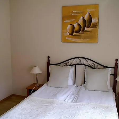 Nordfjord - Bryggen 3*