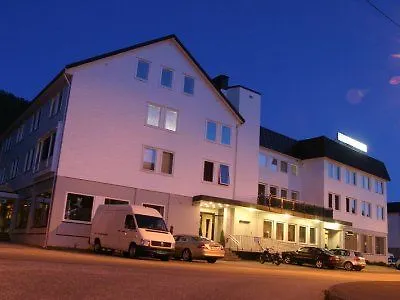 Nordfjord - Bryggen Hotell 3*