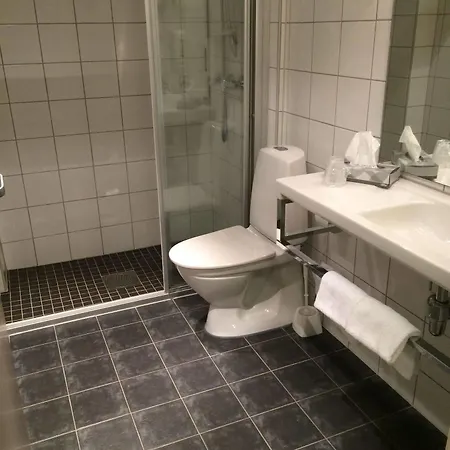 Nordfjord - Bryggen 3*