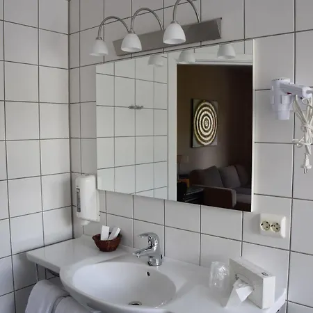 Nordfjord - Bryggen 3* Nordfjordeid