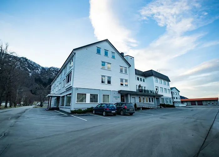 Hotel Nordfjord - Bryggen 3*