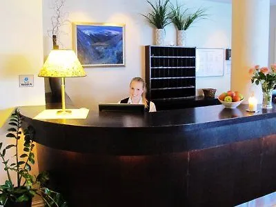 מלון Nordfjord - Bryggen 3*