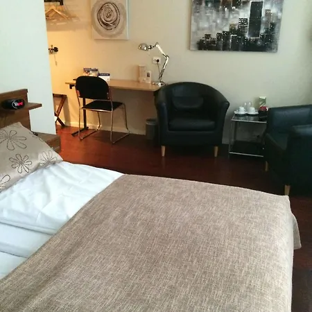 Nordfjord - Bryggen מלון 3*